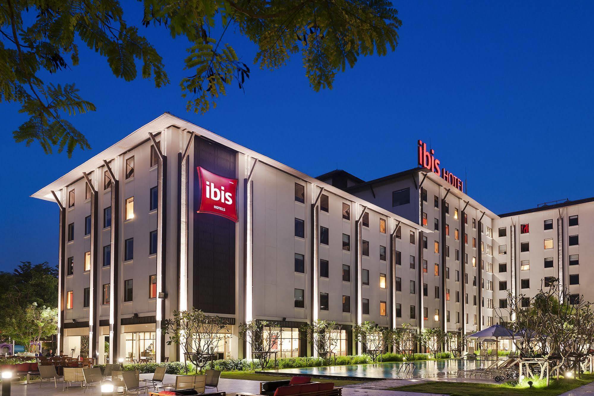 Ibis Bangkok Riverside Eksteriør billede